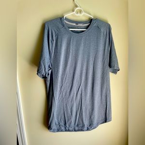 Lulu lemon drysense XL workout shirt